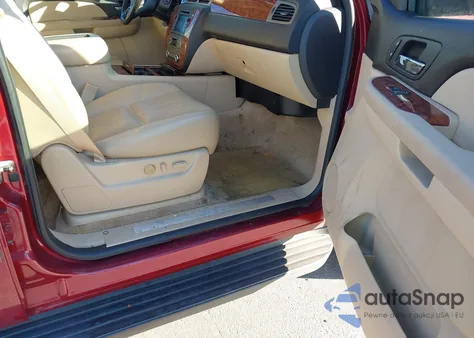 2007 Chevrolet Suburban 1500 Ltz z USA, uszkodzony, nr VIN 1GNFC16007J306027